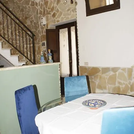 Ciuri Ciuri Holiday home Syracuse